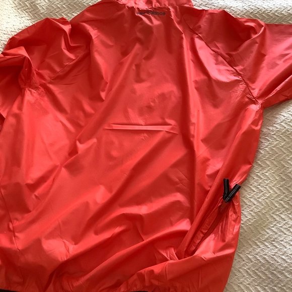 New Balance lightweight running windbreaker jacket - Picture 7 of 10